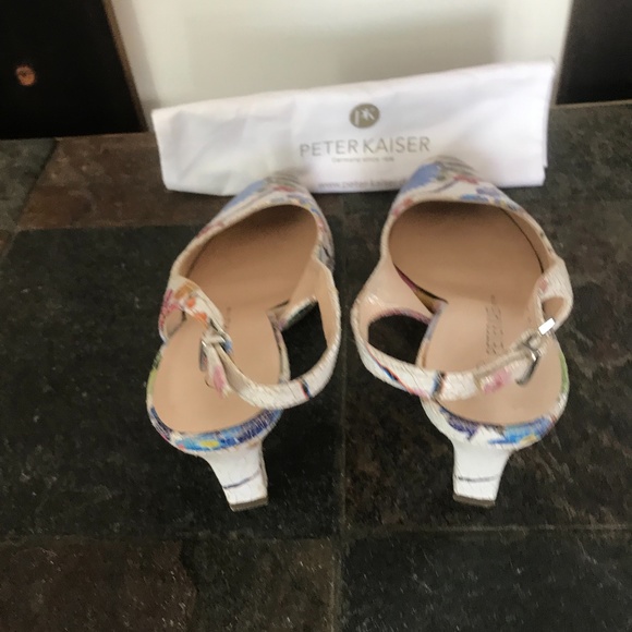 Peter Kaiser Slingback Heels - Picture 4 of 4